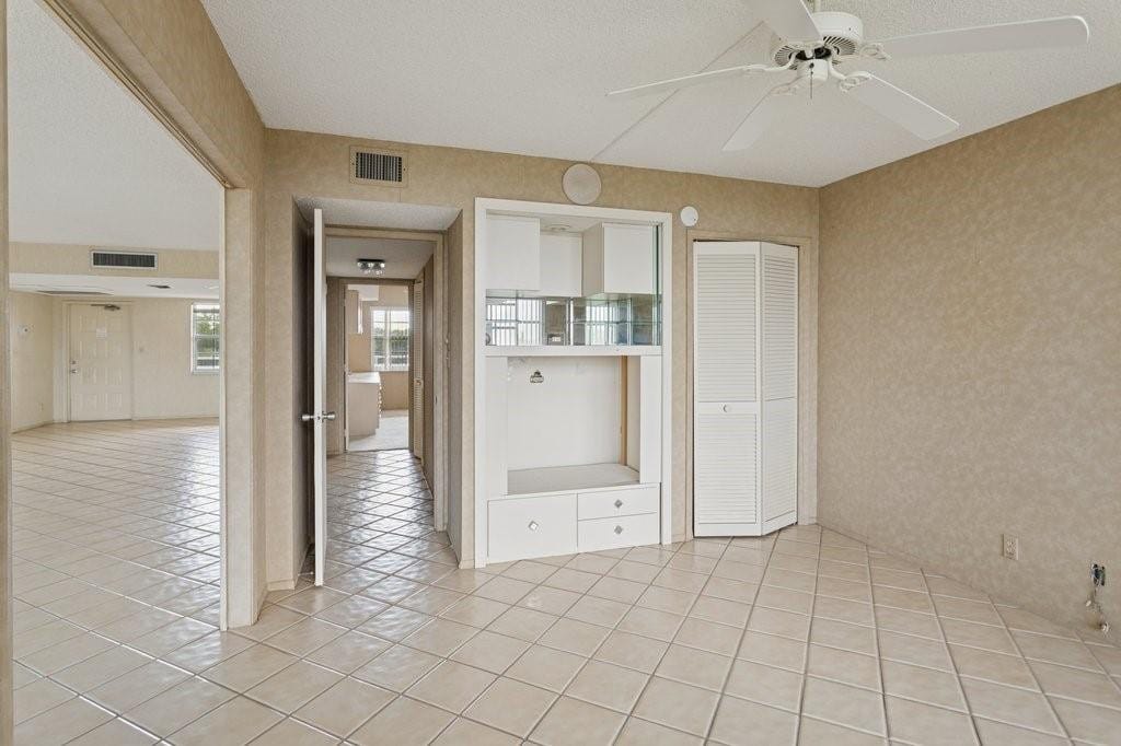 3960 Oaks Clubhouse Drive 502, Pompano Beach, FL 33069 photo 16