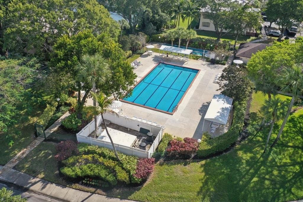 3960 Oaks Clubhouse Drive 502, Pompano Beach, FL 33069 photo 25