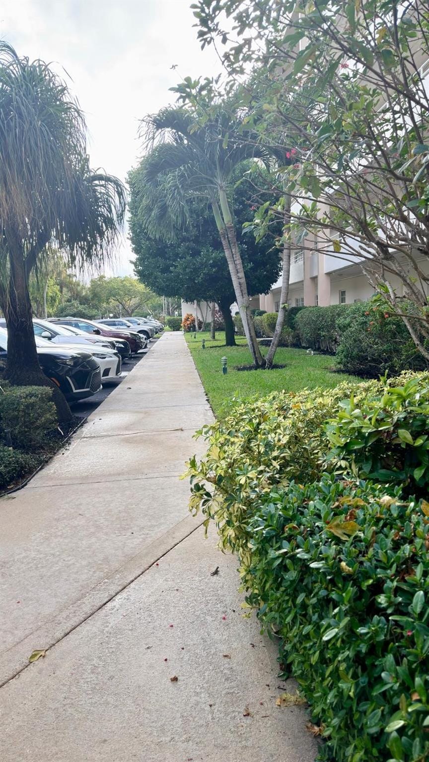 3960 Oaks Clubhouse Drive 502, Pompano Beach, FL 33069 photo 28