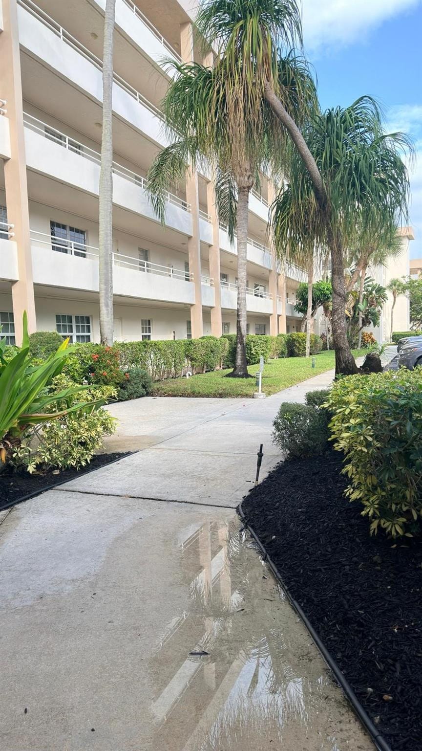 3960 Oaks Clubhouse Drive 502, Pompano Beach, FL 33069 photo 29