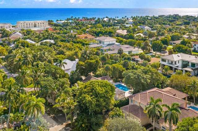 41 Coconut Lane, sold in Boynton Beach Park, Ocean Ridge, FL