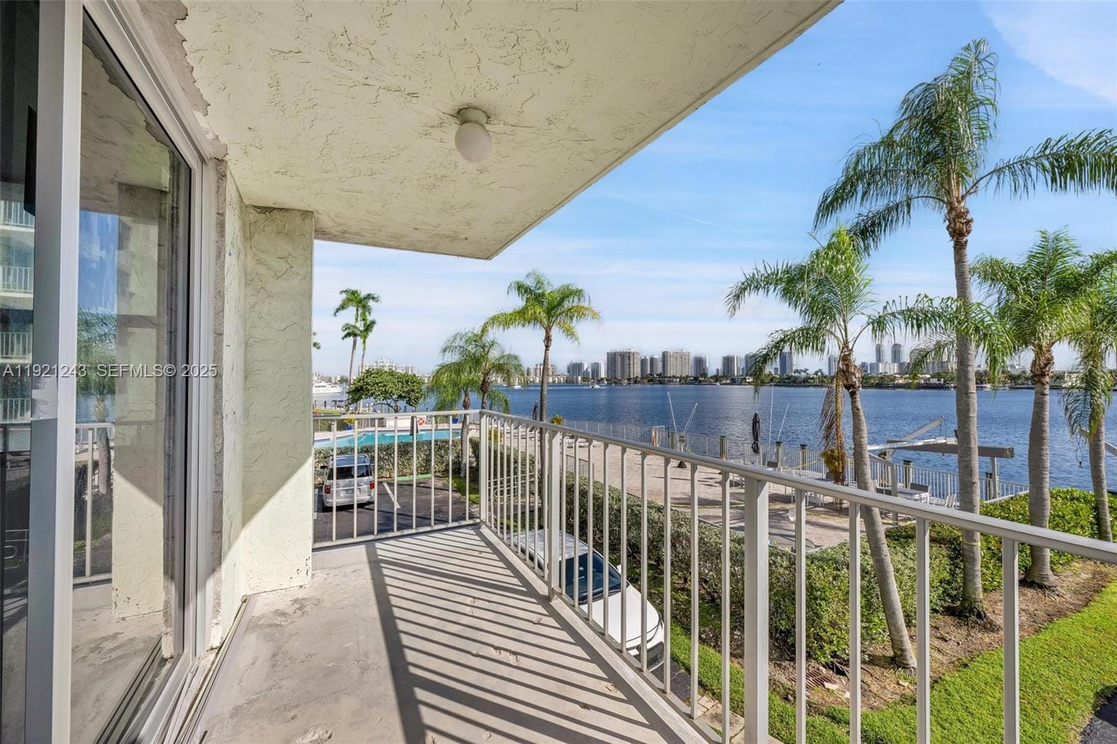16570 NE 26th Avenue 2A, North Miami Beach, FL 33160 photo 24