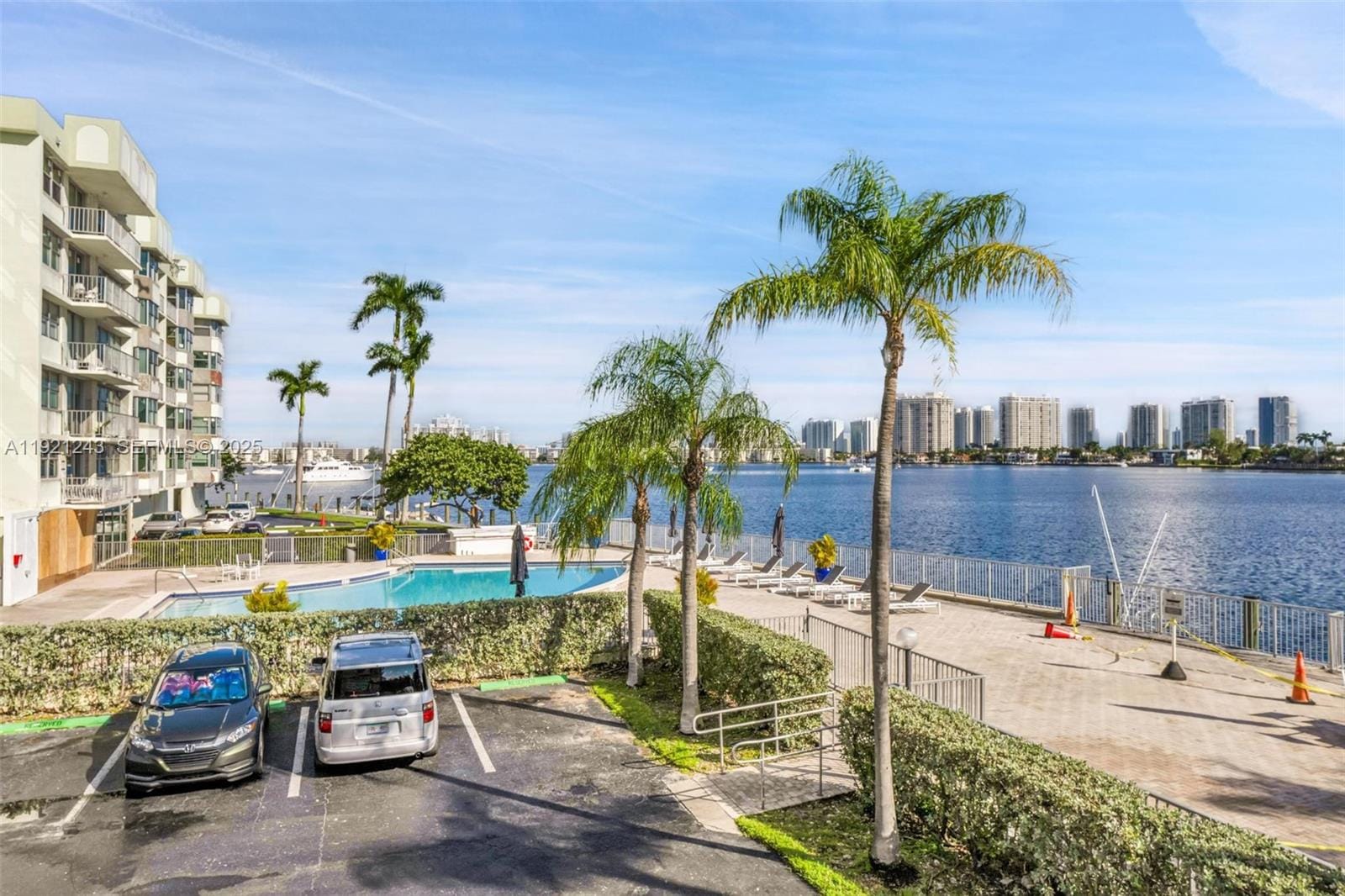 16570 NE 26th Avenue 2A, North Miami Beach, FL 33160 photo 25