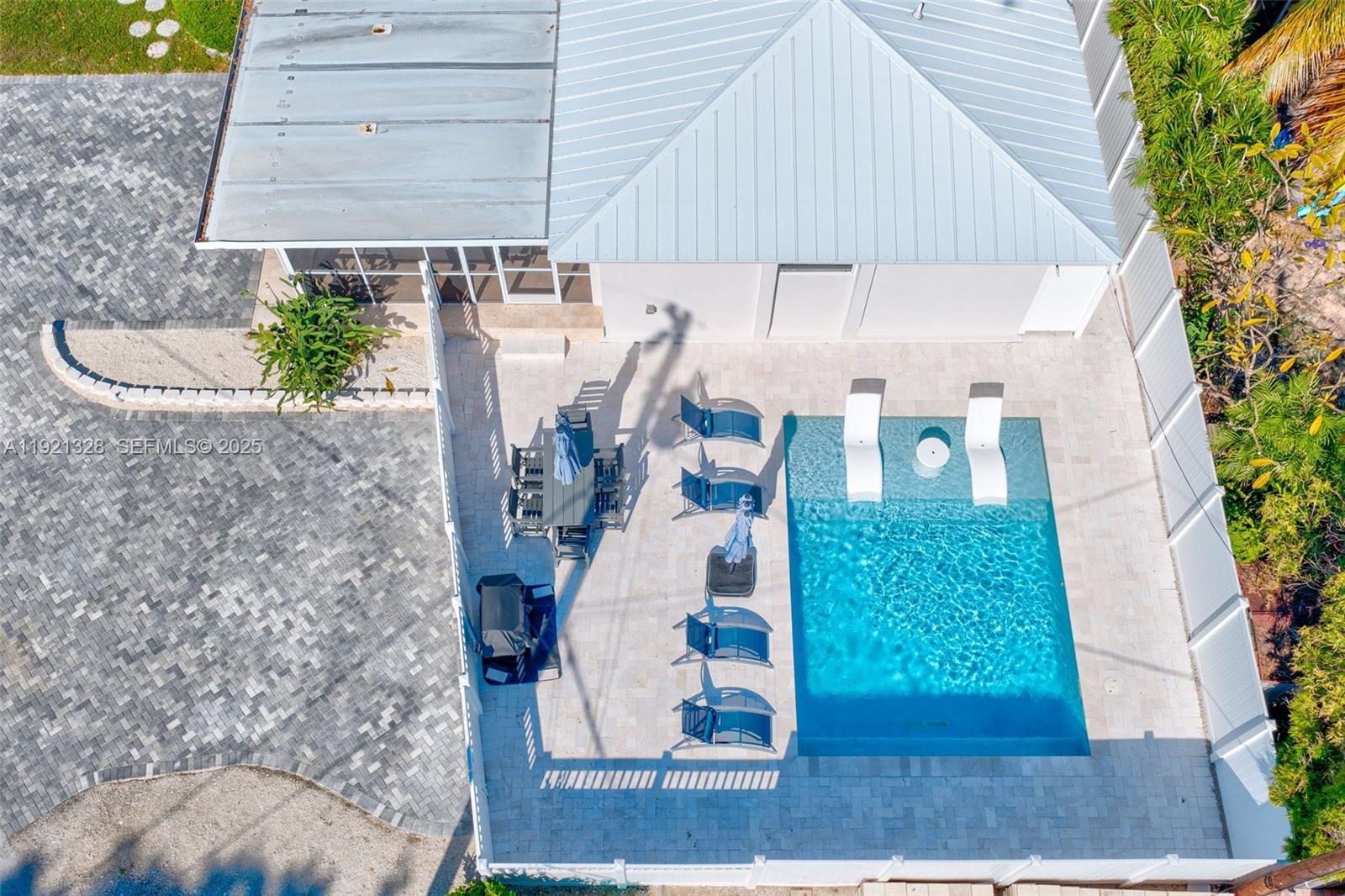 222 2nd Road, Key Largo, FL 33037, Key Largo