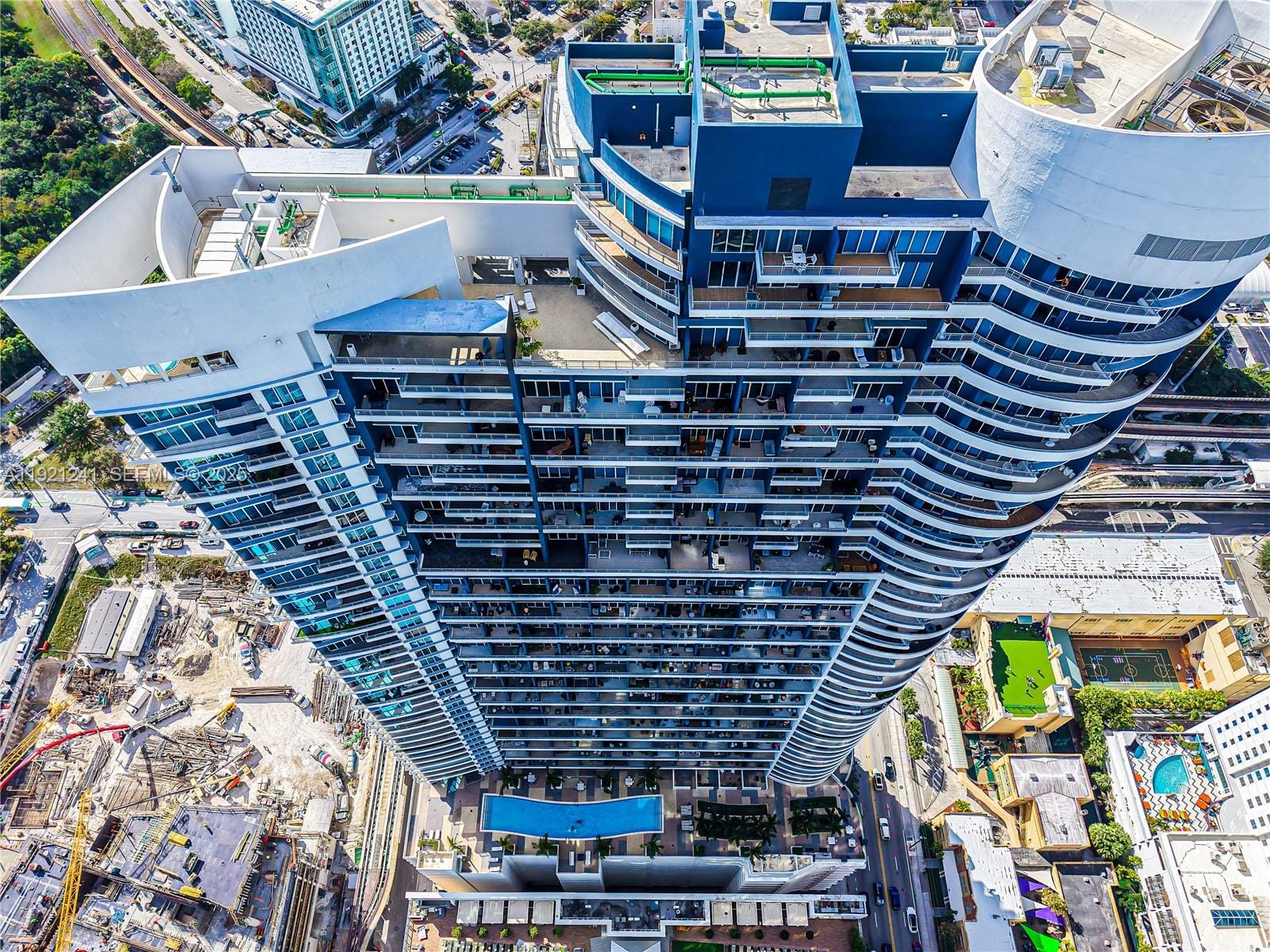 60 SW 13th Street 2626, Miami, FL 33130 photo 2