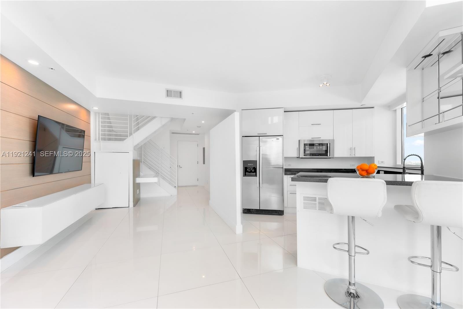 60 SW 13th Street 2626, Miami, FL 33130 photo 12
