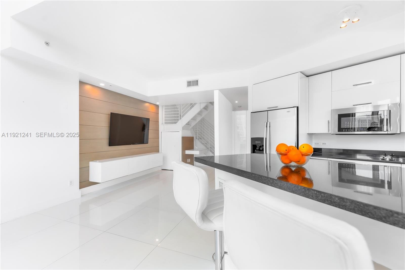 60 SW 13th Street 2626, Miami, FL 33130 photo 13
