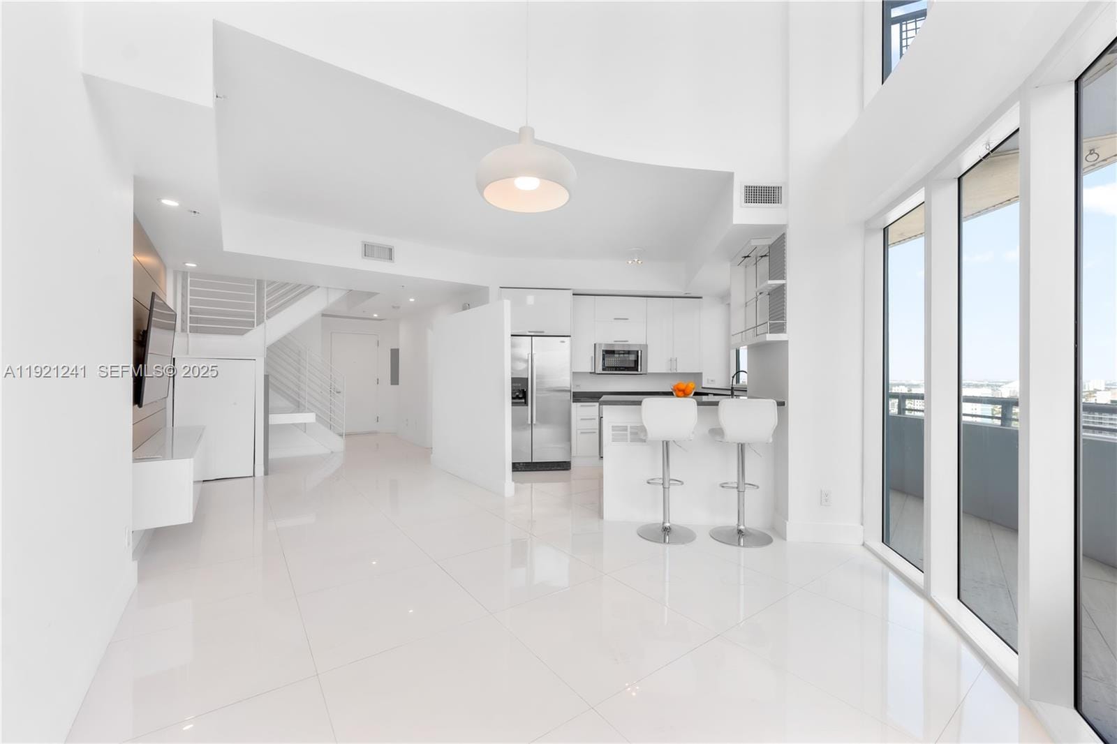 60 SW 13th Street 2626, Miami, FL 33130 photo 17