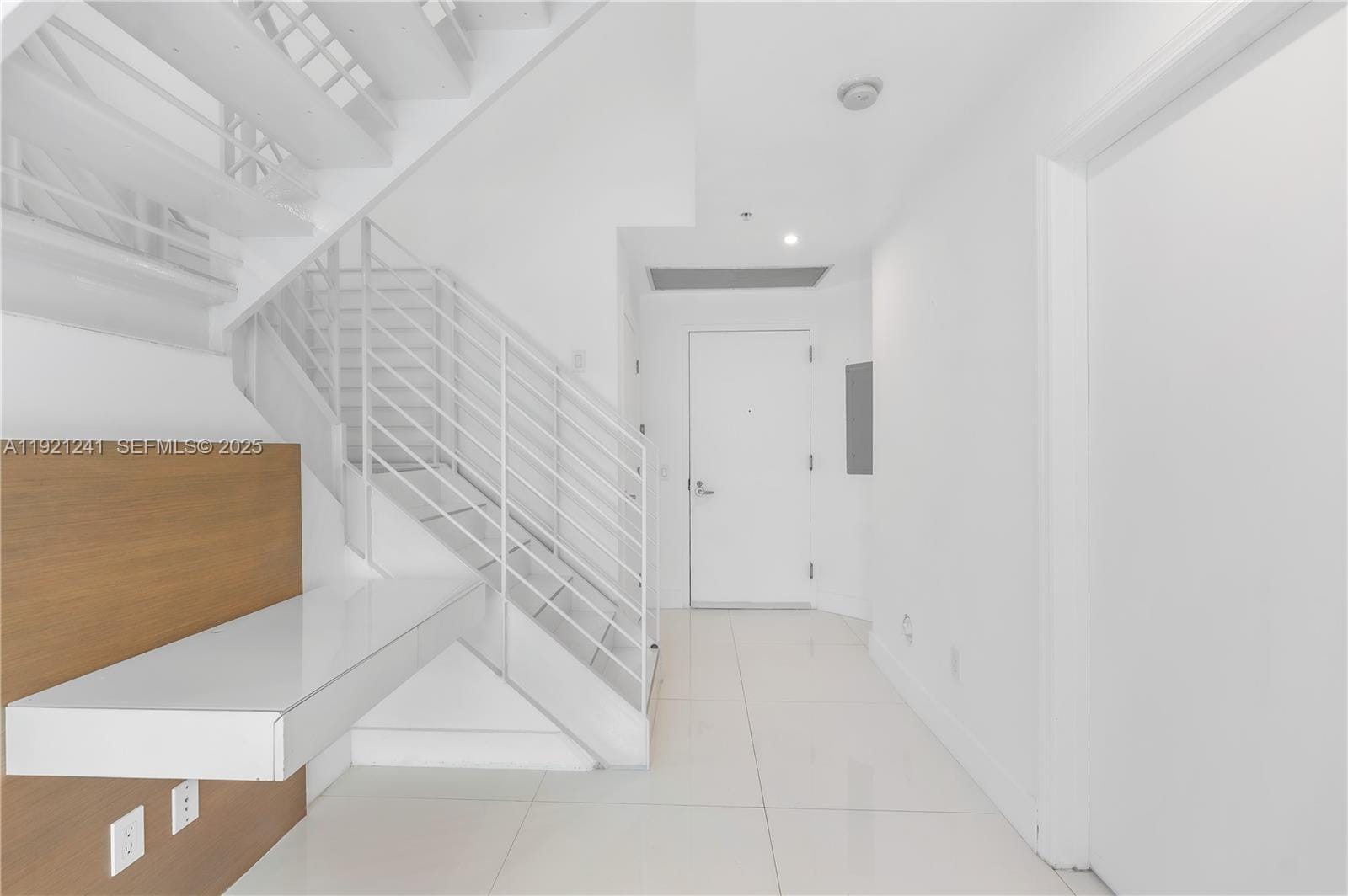 60 SW 13th Street 2626, Miami, FL 33130 photo 5