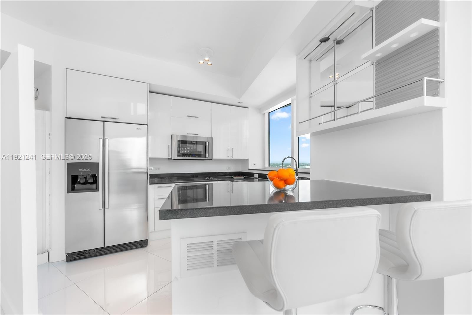 60 SW 13th Street 2626, Miami, FL 33130 photo 9