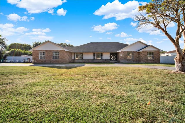29472 SW 193rd Court, sold in Biscado Ests Sec 1, Homestead, FL