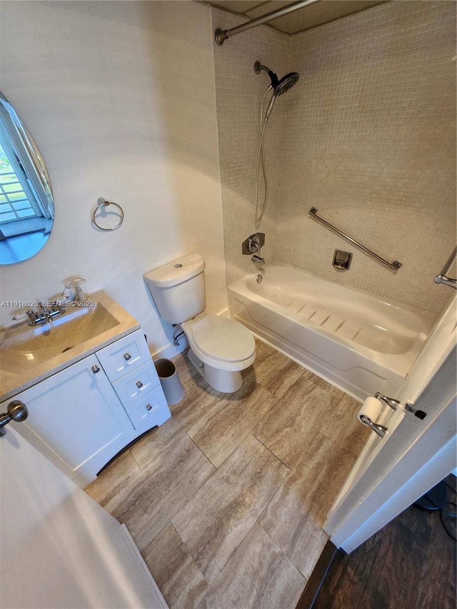 383 Monaco H 383, Delray Beach, FL 33446 photo 24