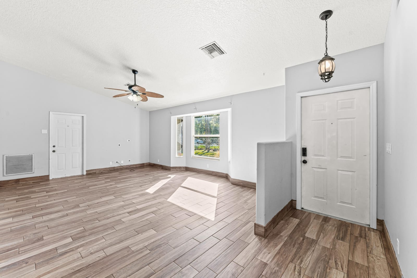 13587 76th Road N, The Acreage, FL 33412 photo 3