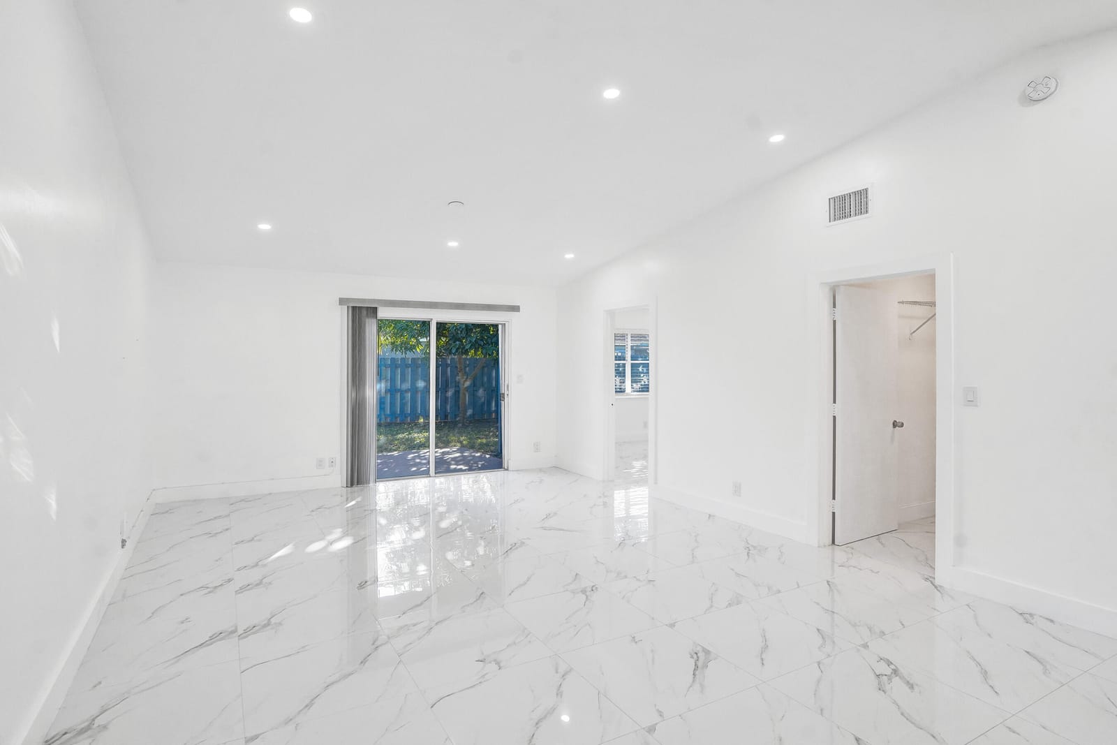 4736 NW 5th Avenue, Deerfield Beach, FL 33064 photo 14