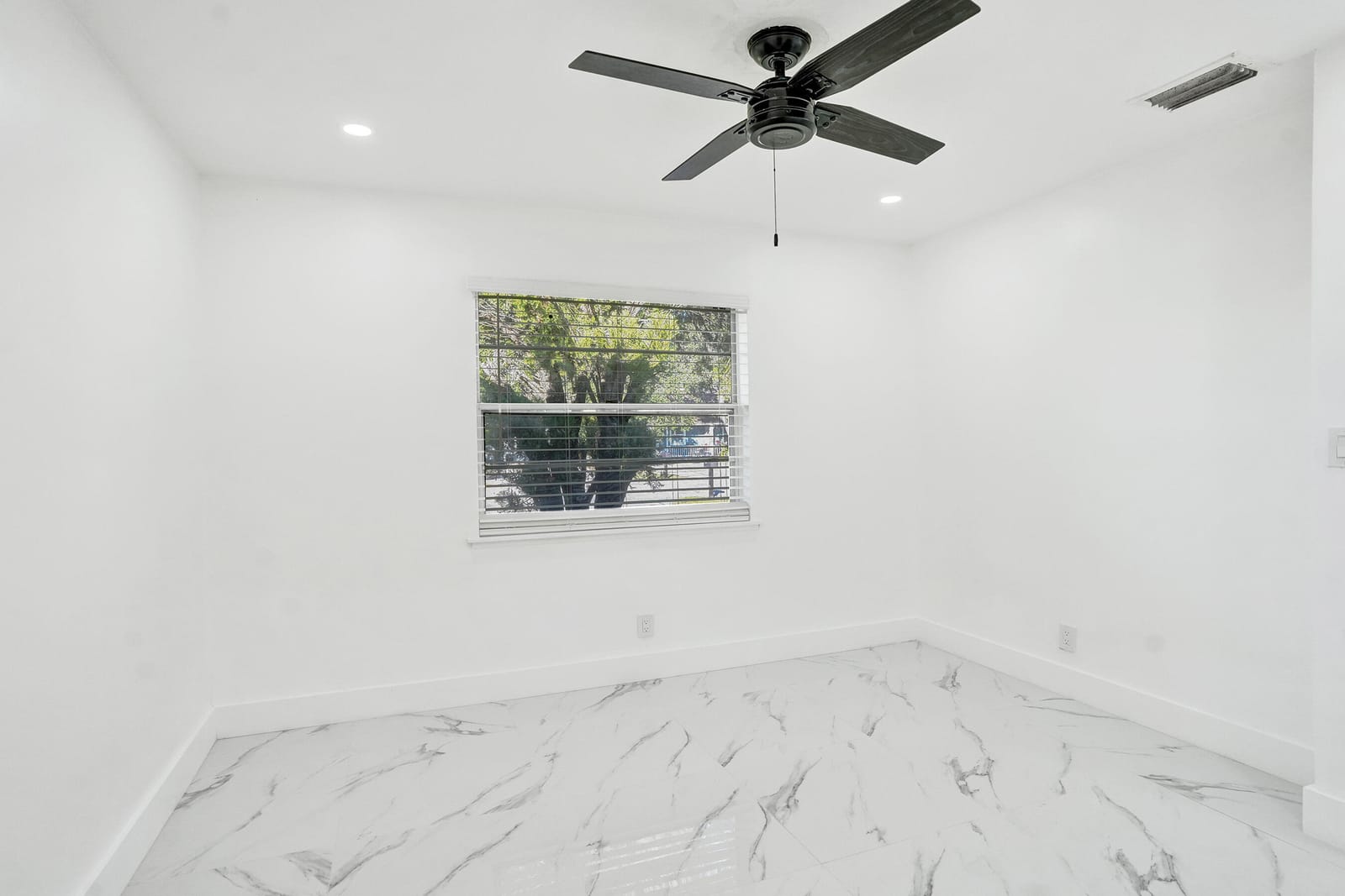 4736 NW 5th Avenue, Deerfield Beach, FL 33064 photo 28