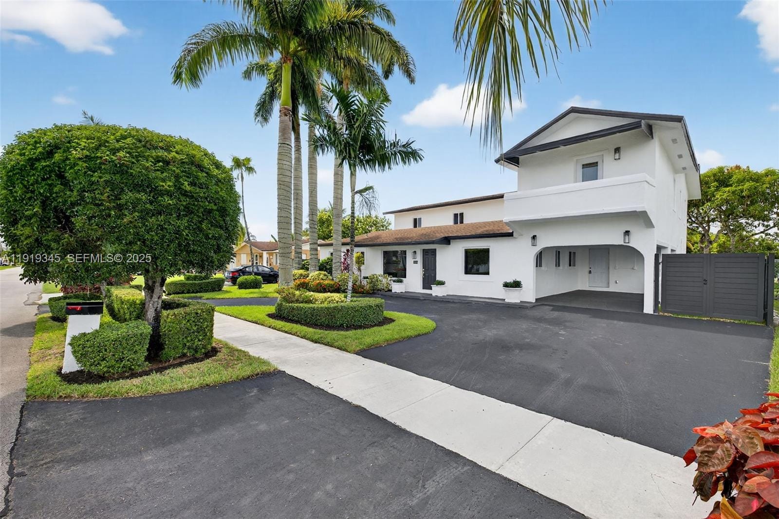 10864 SW 141st Lane, Miami, FL 33176