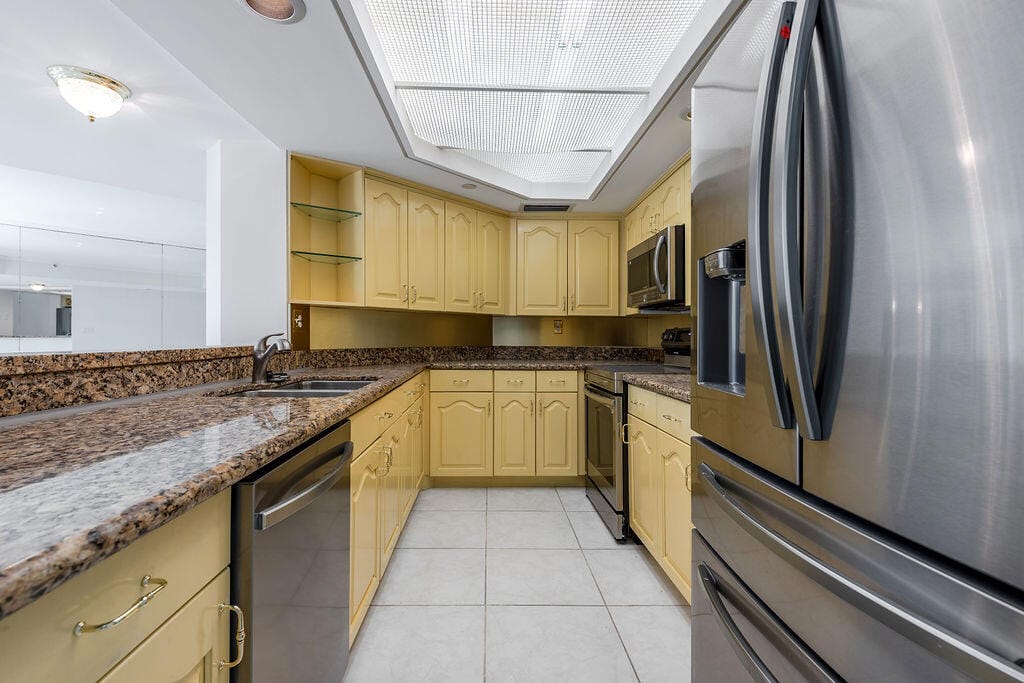 140 SE 5th Avenue 440, Boca Raton, FL 33432 photo 12