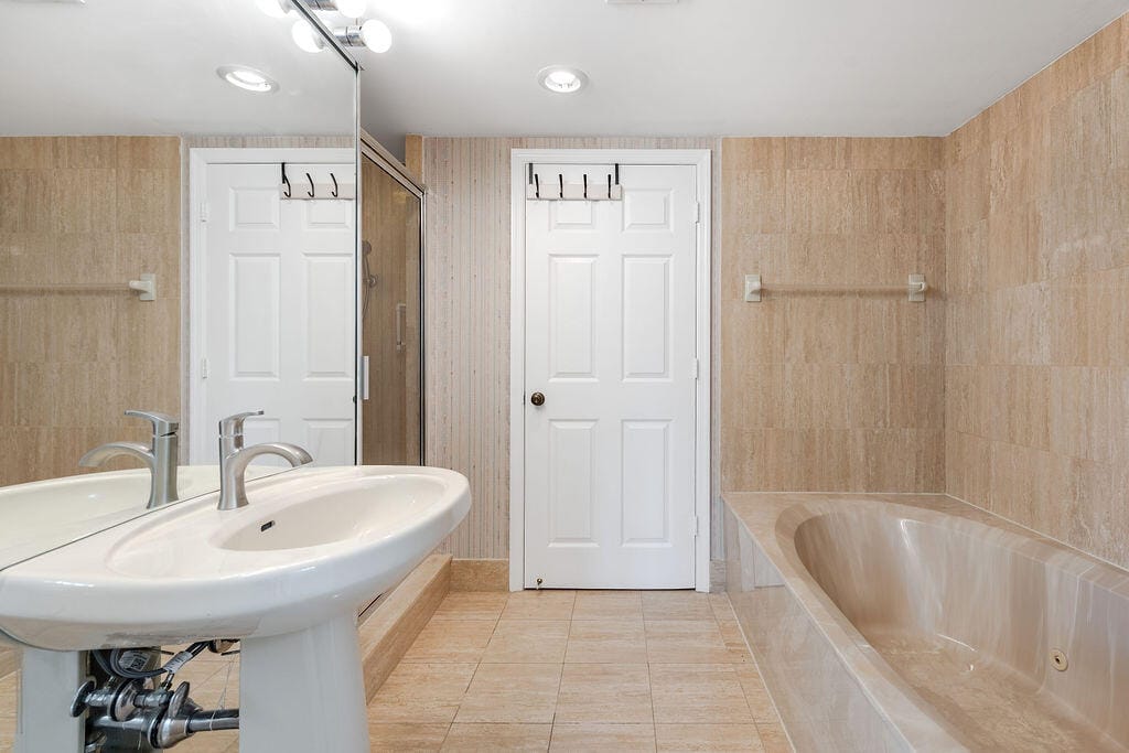 140 SE 5th Avenue 440, Boca Raton, FL 33432 photo 22