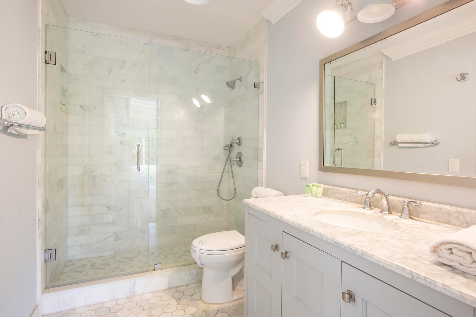 247 Bloomfield Drive, West Palm Beach, FL 33405 photo 13