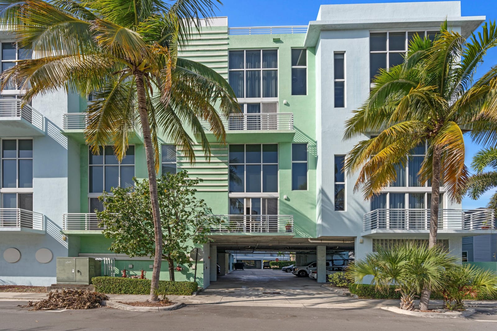 108 Lake Avenue 203, Lake Worth Beach, FL 33460 photo 27