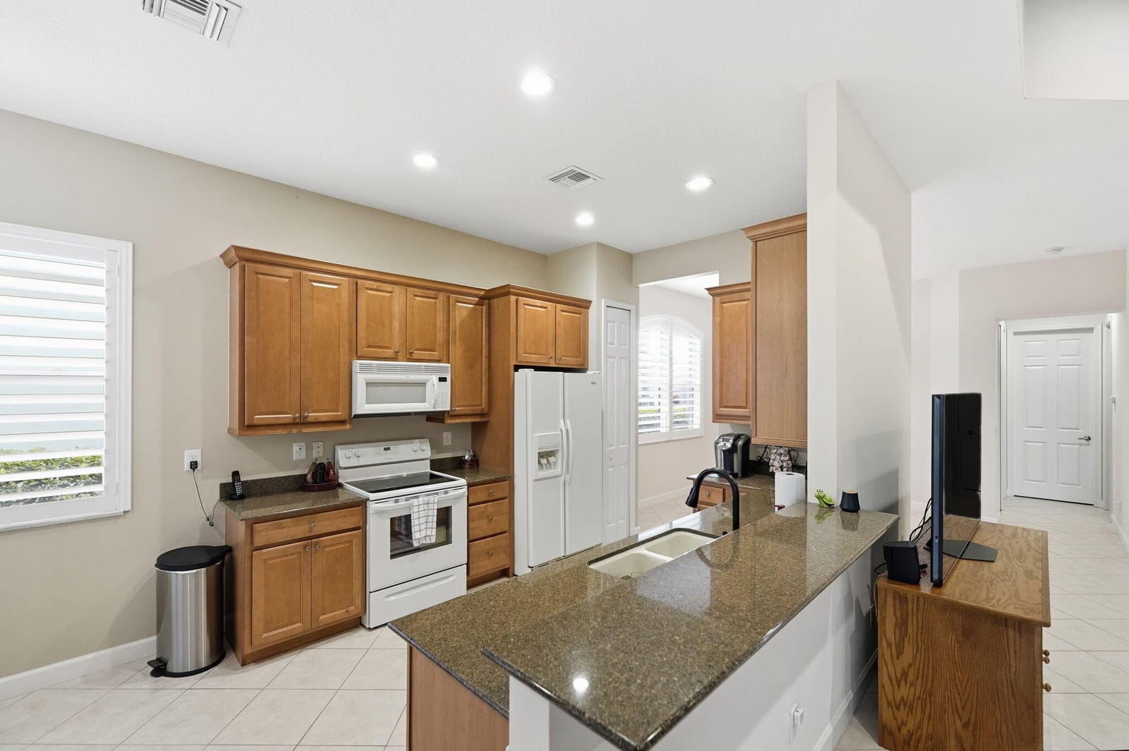 7233 Maidstone Drive, Port St. Lucie, FL 34986 photo 11