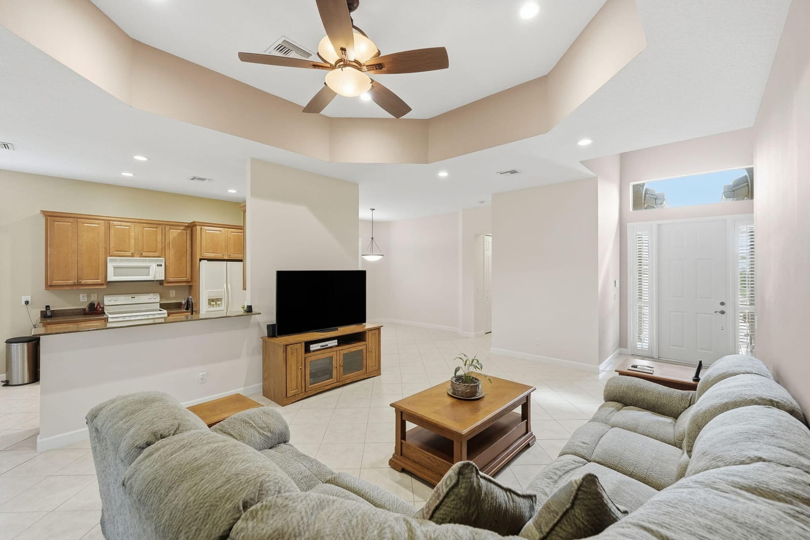 7233 Maidstone Drive, Port St. Lucie, FL 34986 photo 4