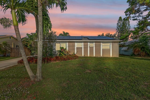 5865 SE Rosemont Avenue, sold in Hibiscus Park, Fort Lauderdale, FL