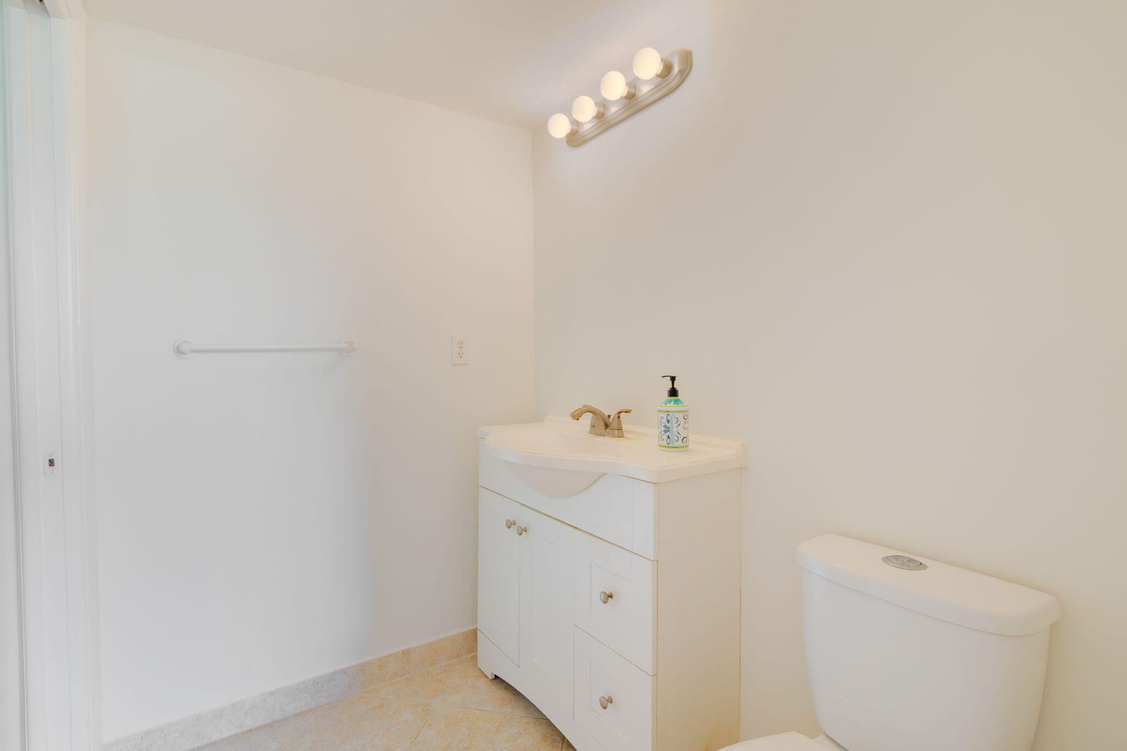 2682 Garden Drive S 208 — photo 11
