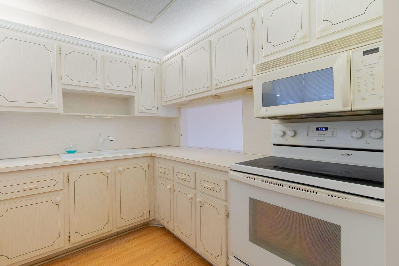 2682 Garden Drive S 208 — photo 4