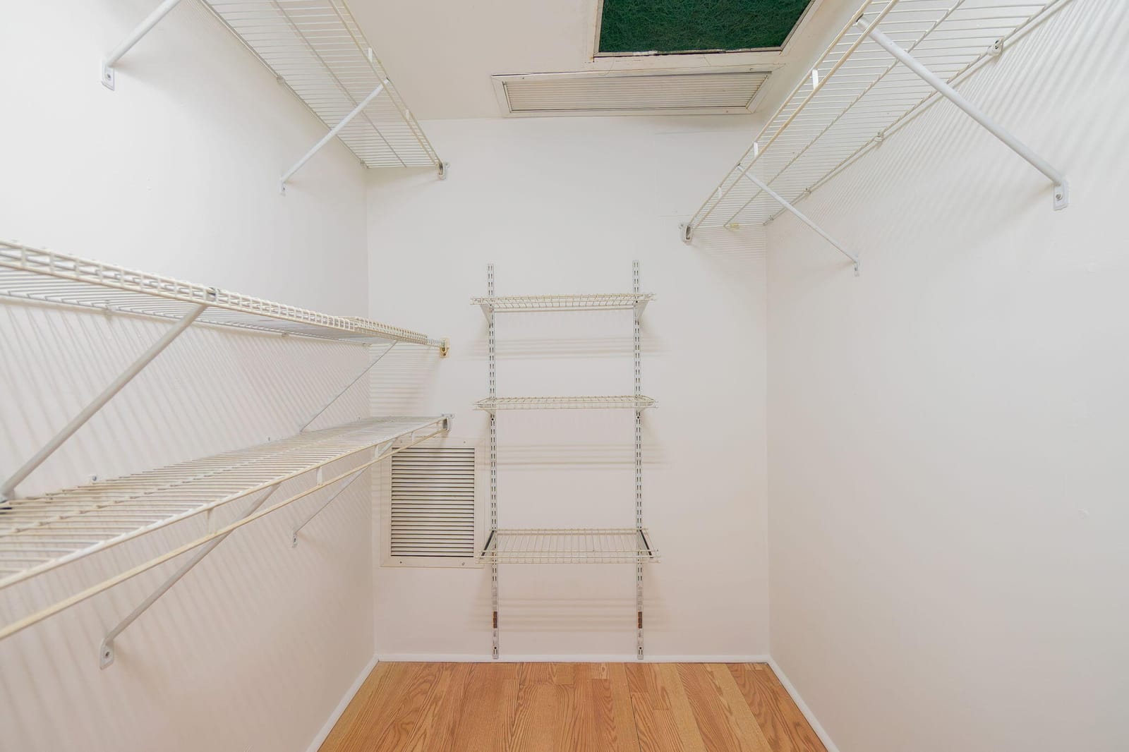 2682 Garden Drive S 208 — photo 9