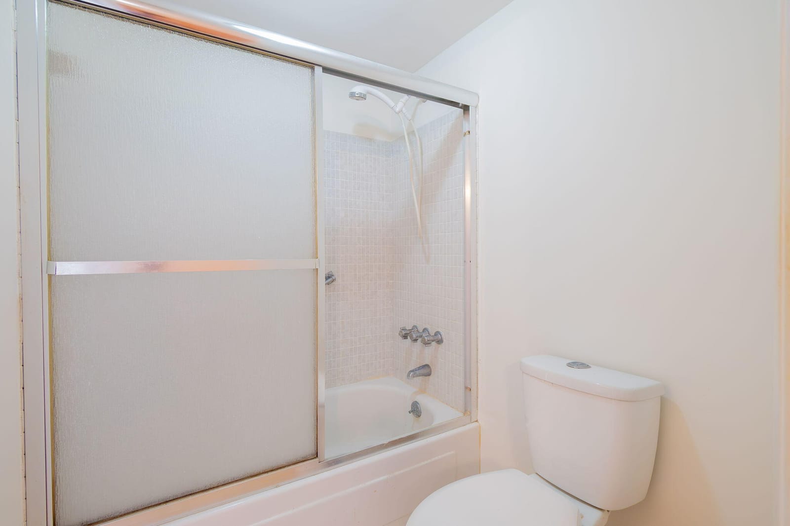 2682 Garden Drive S 208 — photo 10