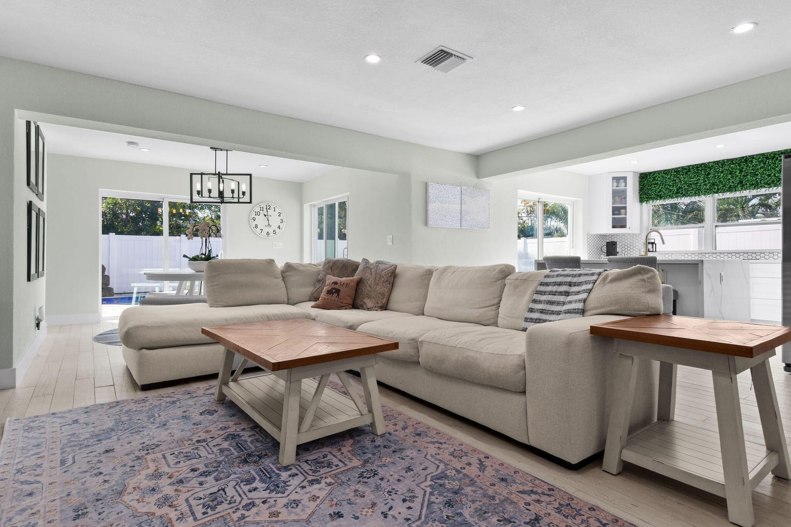 912 SE 15th Court, Deerfield Beach, FL 33441 photo 12