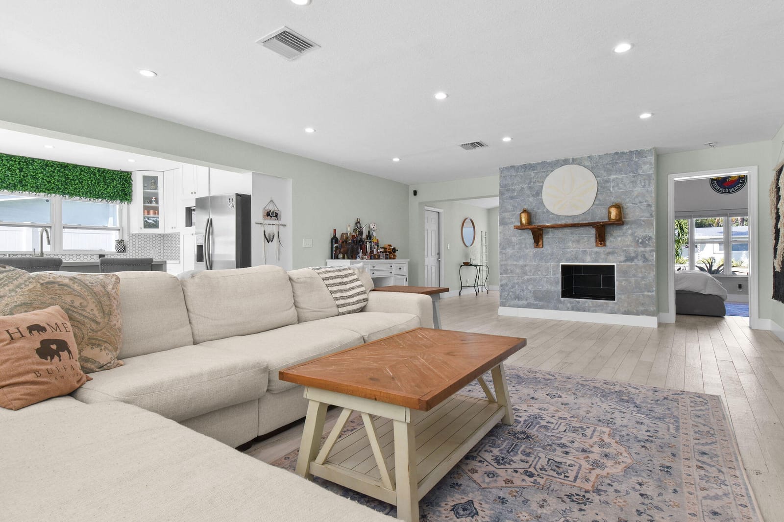 912 SE 15th Court, Deerfield Beach, FL 33441 photo 9