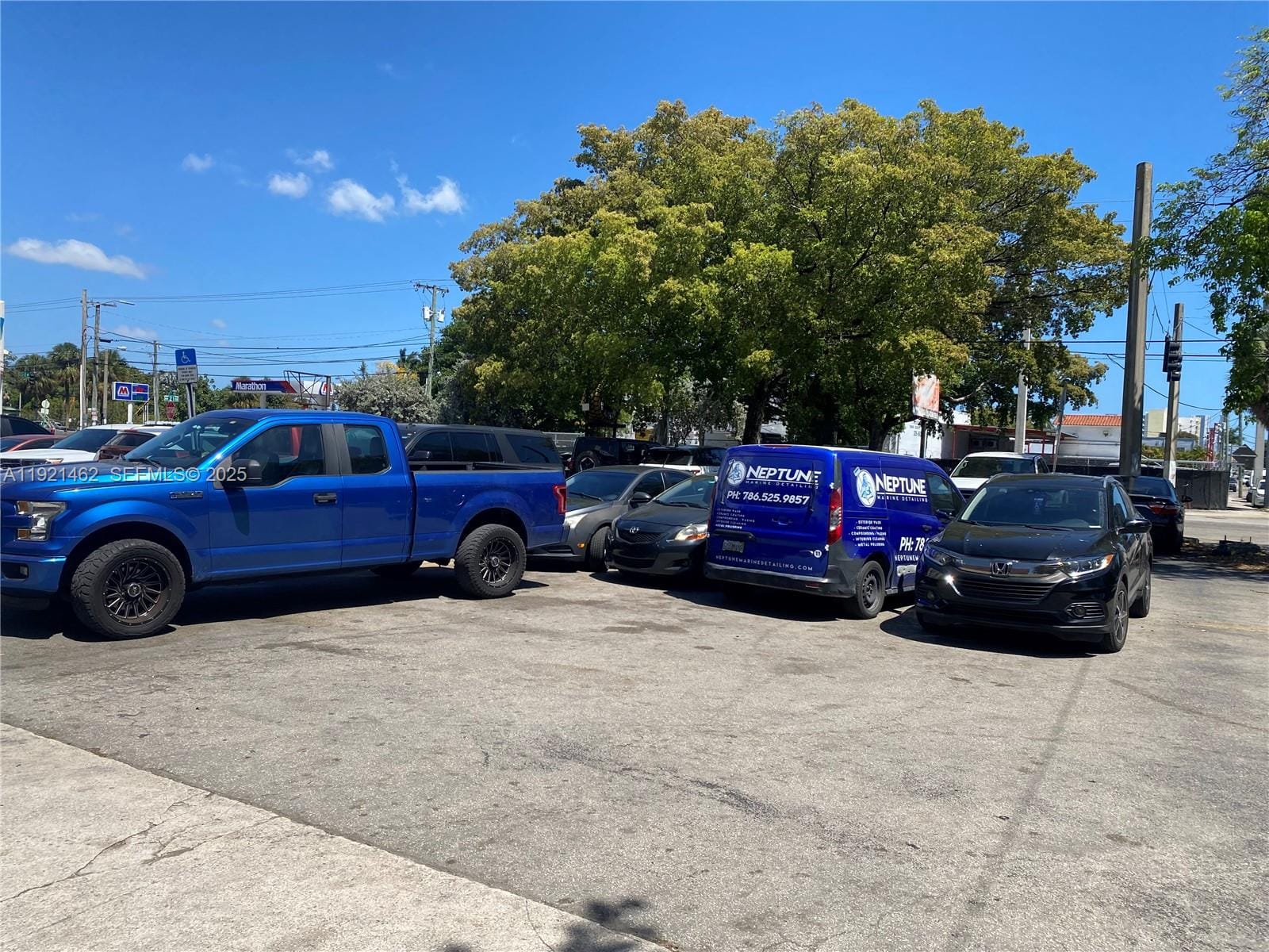 2300 NW 17th Street, Miami, FL 33142 photo 3