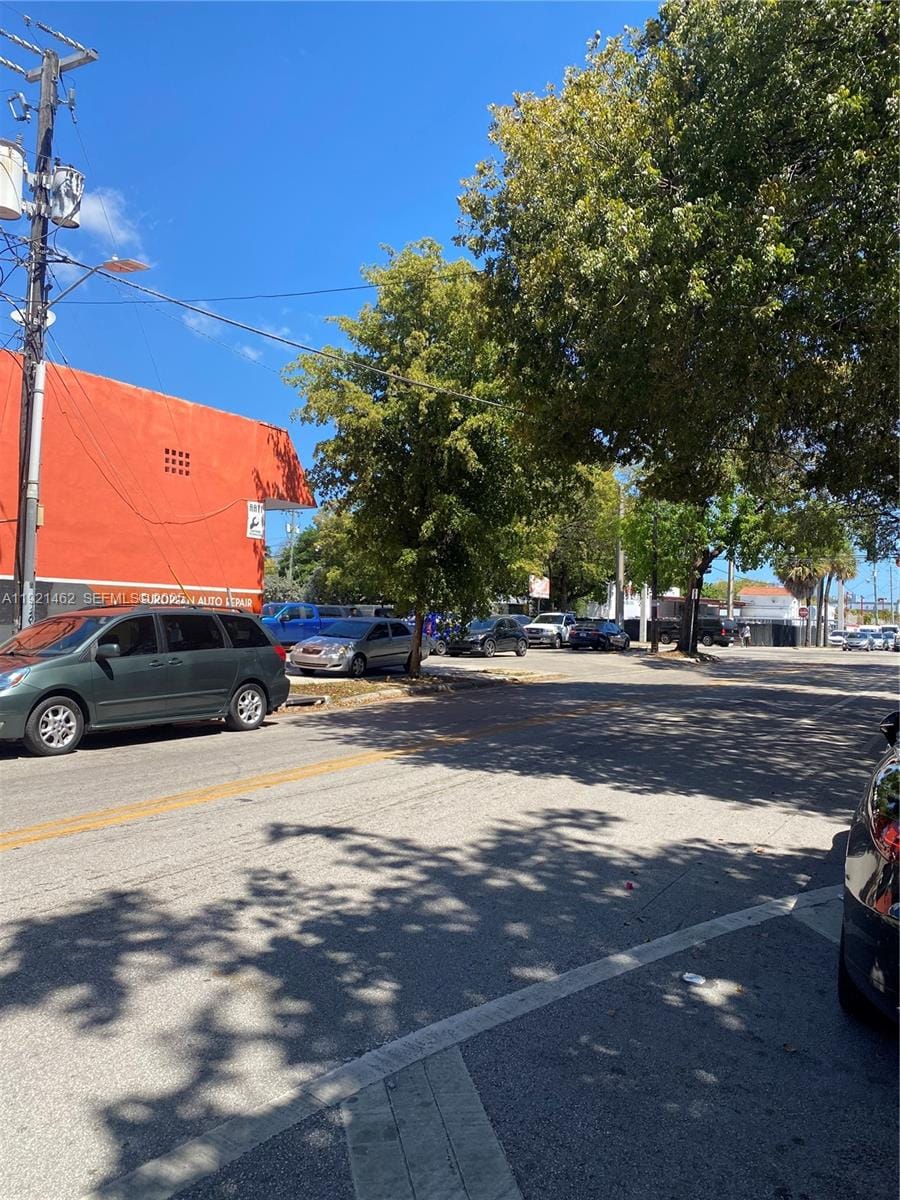 2300 NW 17th Street, Miami, FL 33142 photo 26