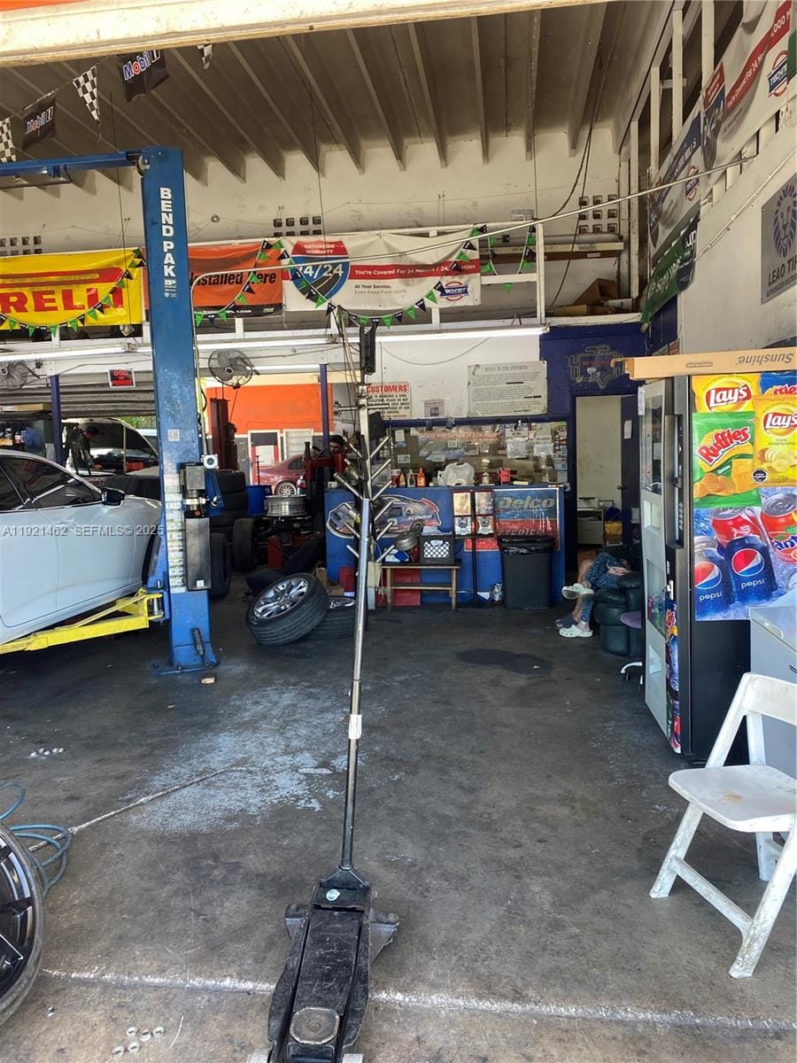 2300 NW 17th Street, Miami, FL 33142 photo 6