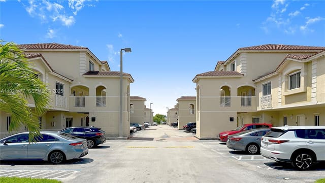 7995 NW 8th Street 107C, sold in Park Place At Midway Condo, Miami, FL