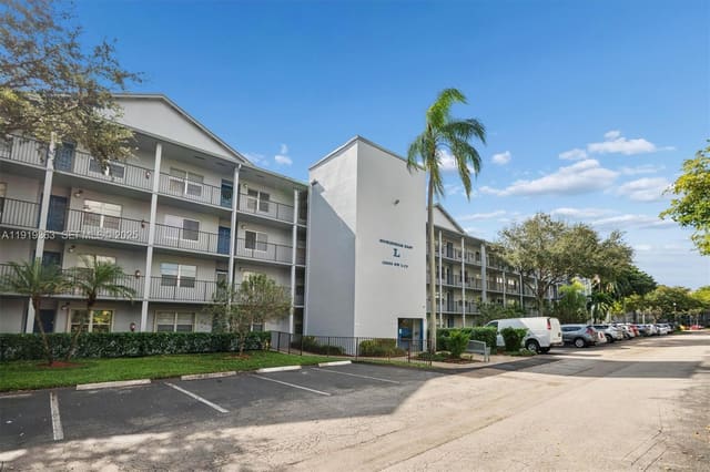 12600 SW 5th Court 104L, sold in Buckingham East At Centur, Pembroke Pines, FL