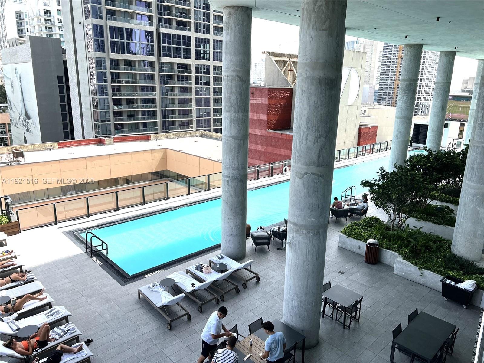 398 NE 5th Street 2215, Miami, FL 33132 photo 17