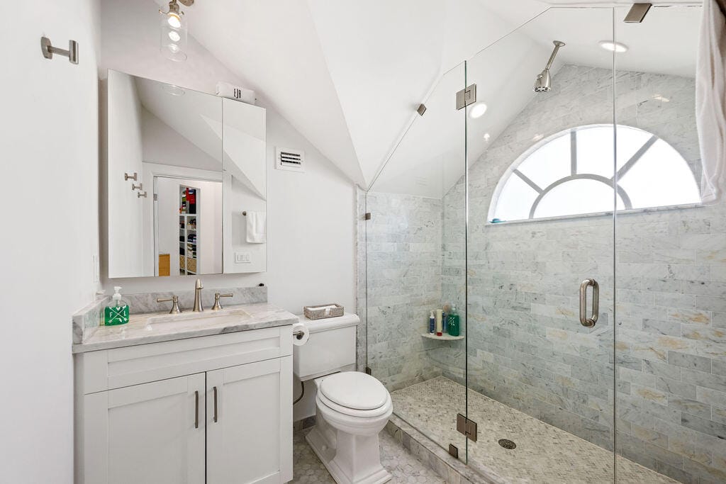 173 Peruvian Avenue 5 — photo 11