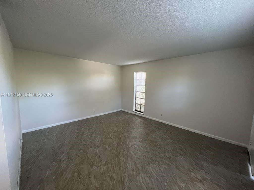 721 SE 1st Way B18 — photo 4