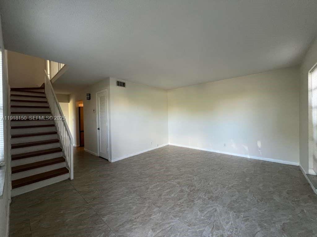 721 SE 1st Way B18 — photo 5