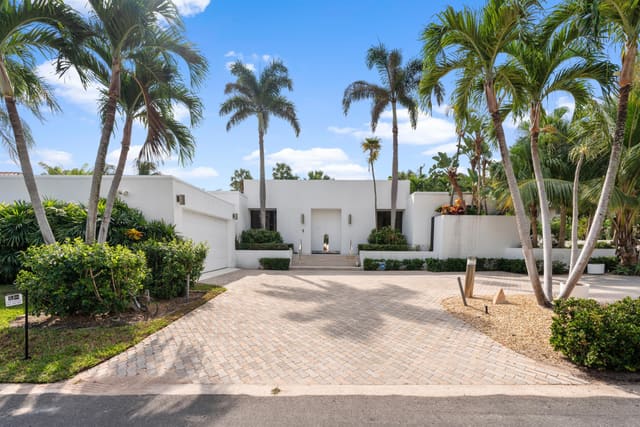 272 Sandpiper Drive, sold in Dodge Estates In, Palm Beach, FL