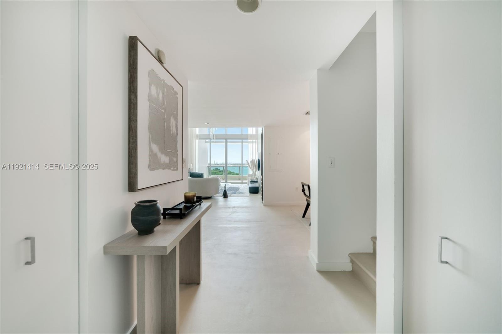 900 Biscayne Boulevard 905, Miami, FL 33132, Miami