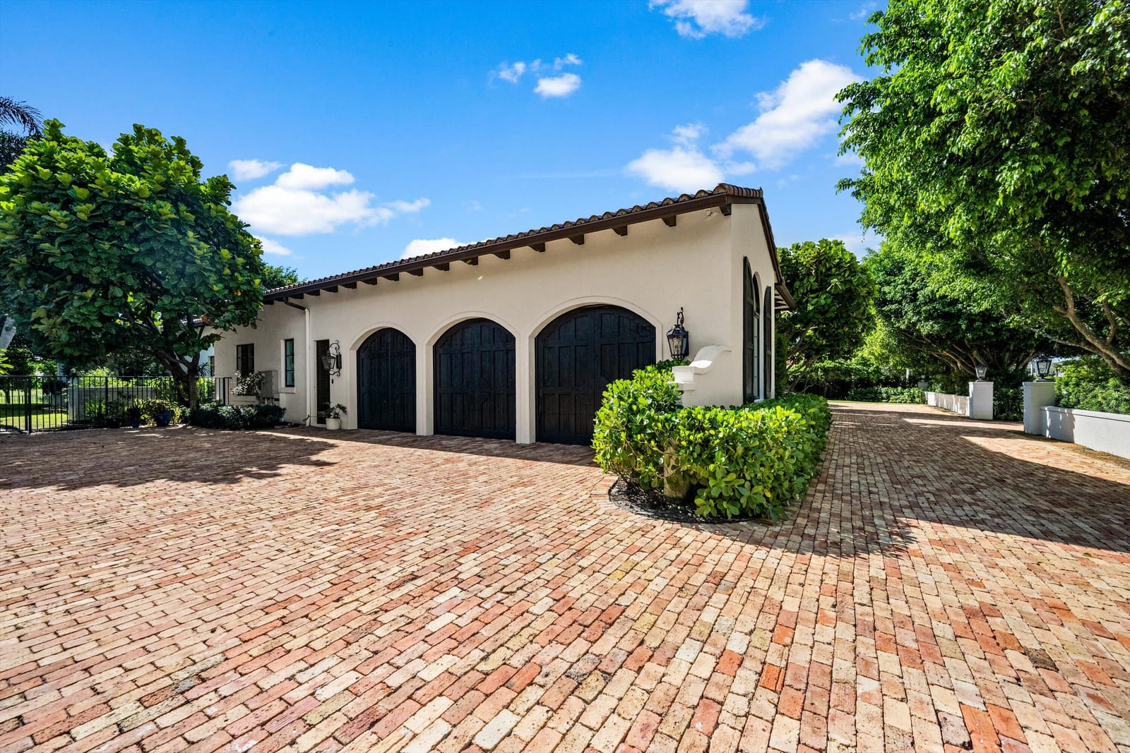12446 Cypress Island Way — photo 3