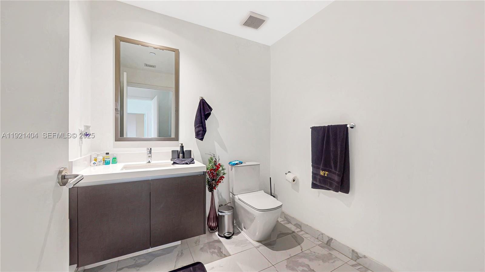 851 NE 1st Avenue 1508, Miami, FL 33132 photo 21