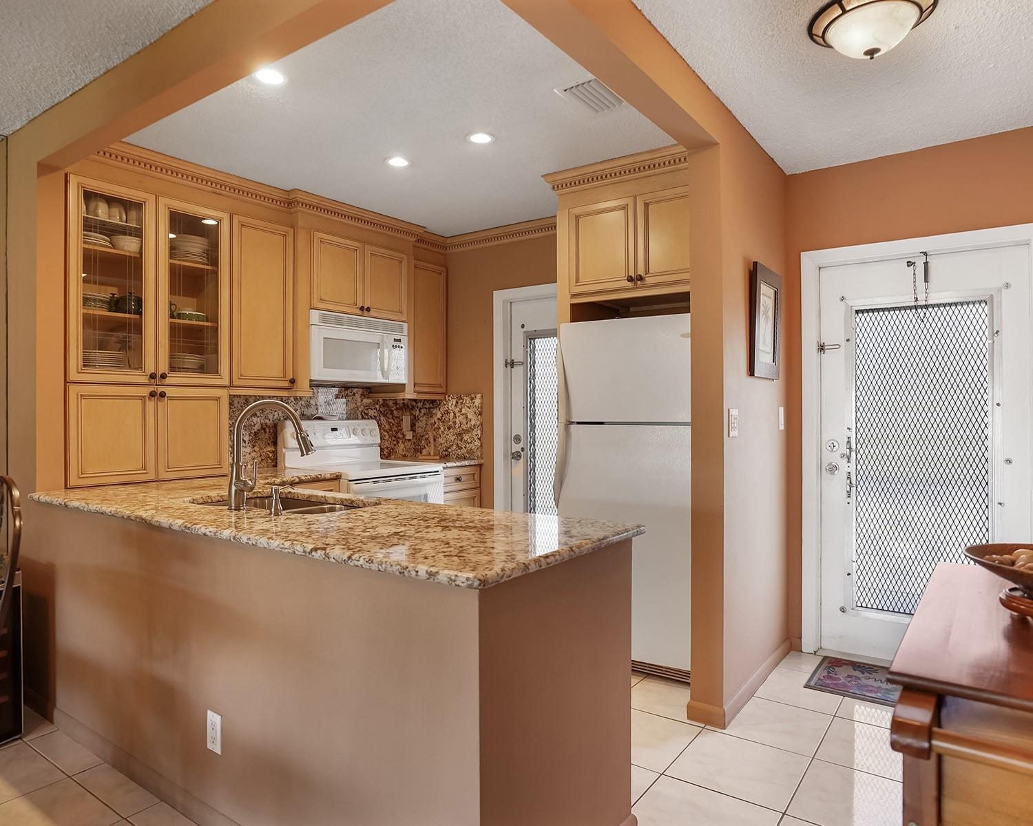 3501 NW 47th Avenue 503 — photo 2