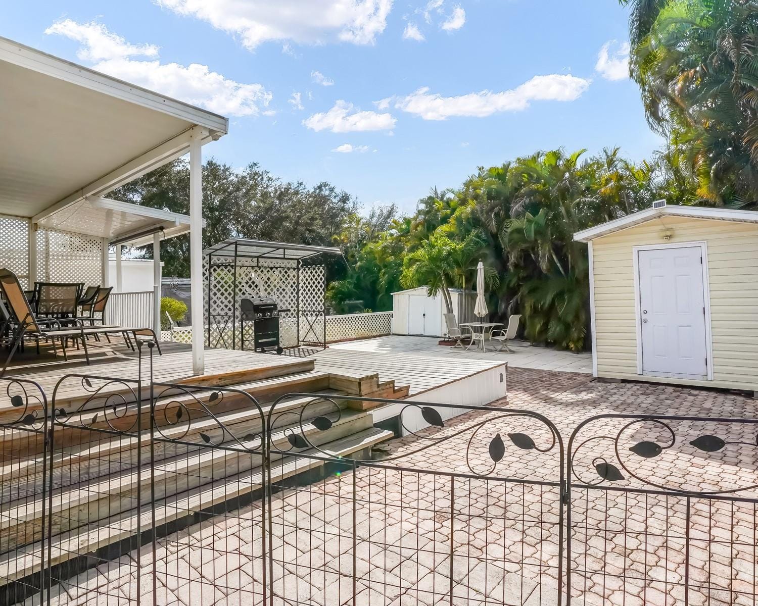 1911 SW 87th Terrace, Davie, FL 33324 photo 11