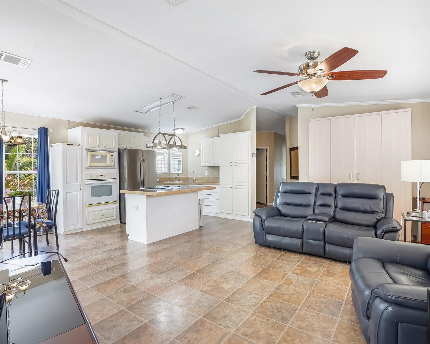 1911 SW 87th Terrace, Davie, FL 33324 photo 23