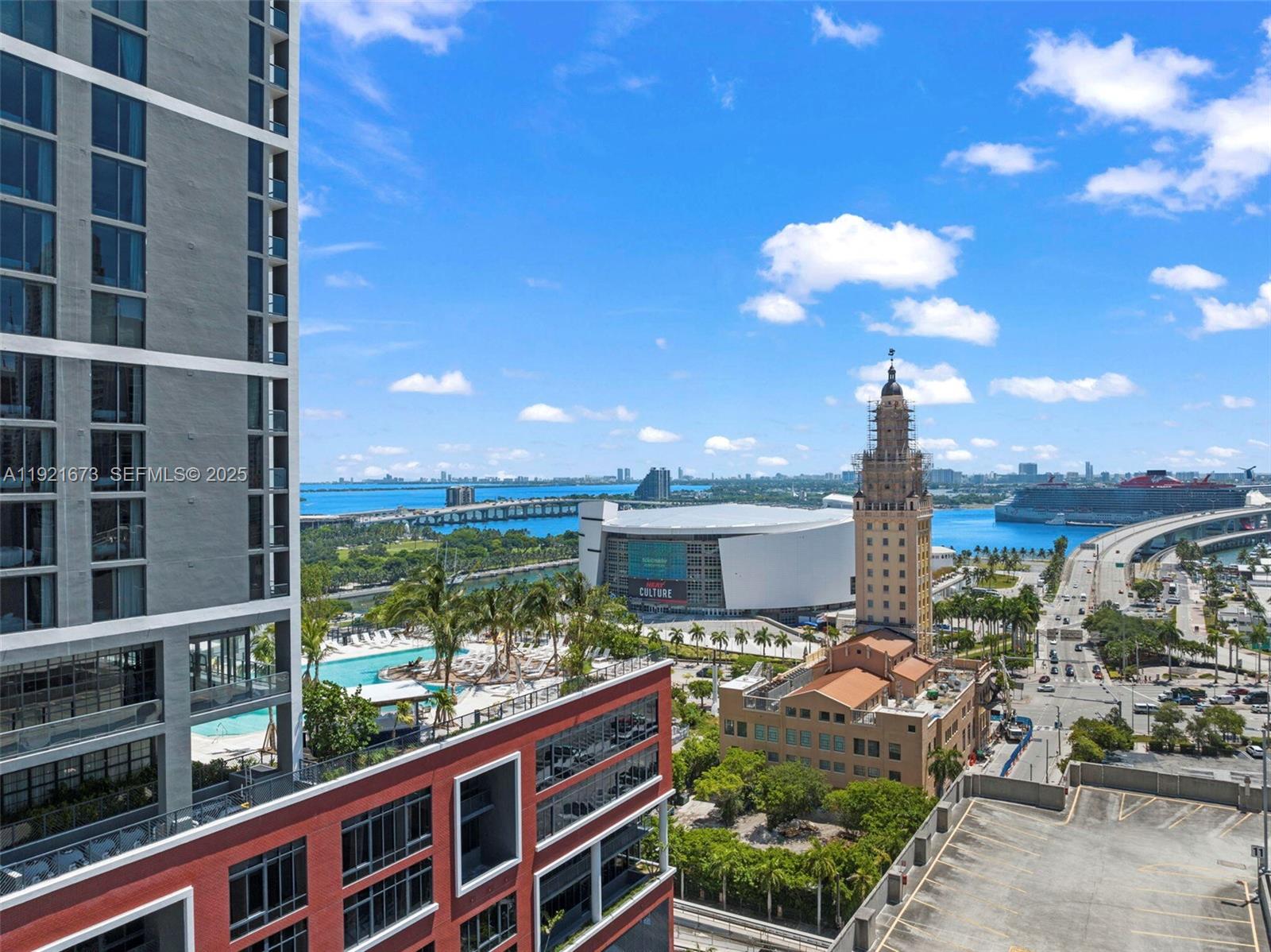 159 NE 6th Street 5008, Miami, FL 33132, Miami